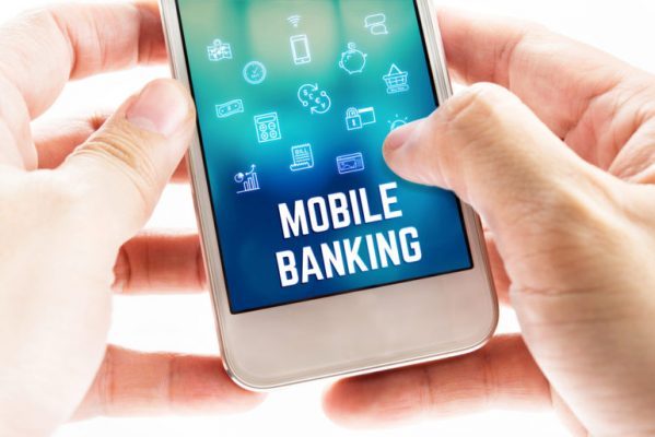 beda mobile banking dan m-banking